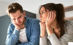 Pourquoi les hommes trouvent-ils parfois les femmes compliquées ?