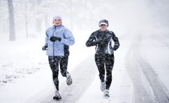 Il fait trop froid pour marcher ou courir ? Voici les meilleures alternatives pour rester actif en plein hiver