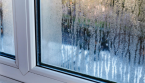 Pourquoi vos fenêtres condensent et comment y remédier