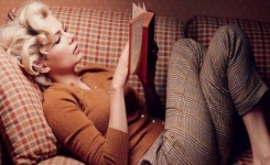 10 Bienfaits de la Lecture : Pourquoi Vous Devriez Lire Tous les Jours