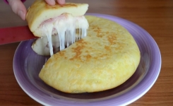 L’omelette De Patate à L’ Italienne: Un Plat D’une Simplicité étonnante Et Au Goût Unique