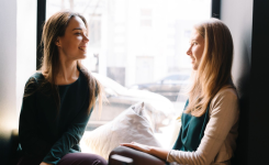 La phrase à prononcer pour remettre en place (avec classe) une personne condescendante