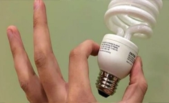 Voici pourquoi vous devriez vous débarrasser des ampoules écoénergétiques