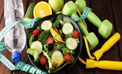 Les 4 salades brûle-graisses à intégrer dans votre régime minceur