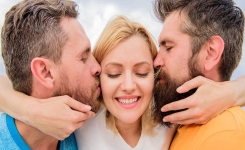 « Les femmes devraient avoir deux maris pour être plus heureuses » affirme une étude