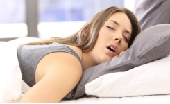 Pourquoi il ne faut pas dormir avec la bouche ouverte ?