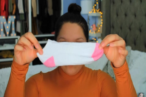 maquillage avec une chaussette