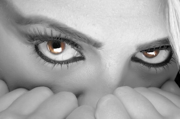Il vaut mieux être seul que dans une « presque relation »