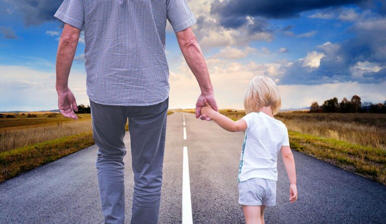 « Si tu peux voir détruit l’ouvrage de ta vie… » : les conseils d’un père à son fils de 12 ans