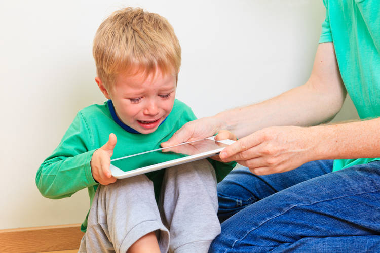Les 5 causes des « mauvais » comportements des enfants
