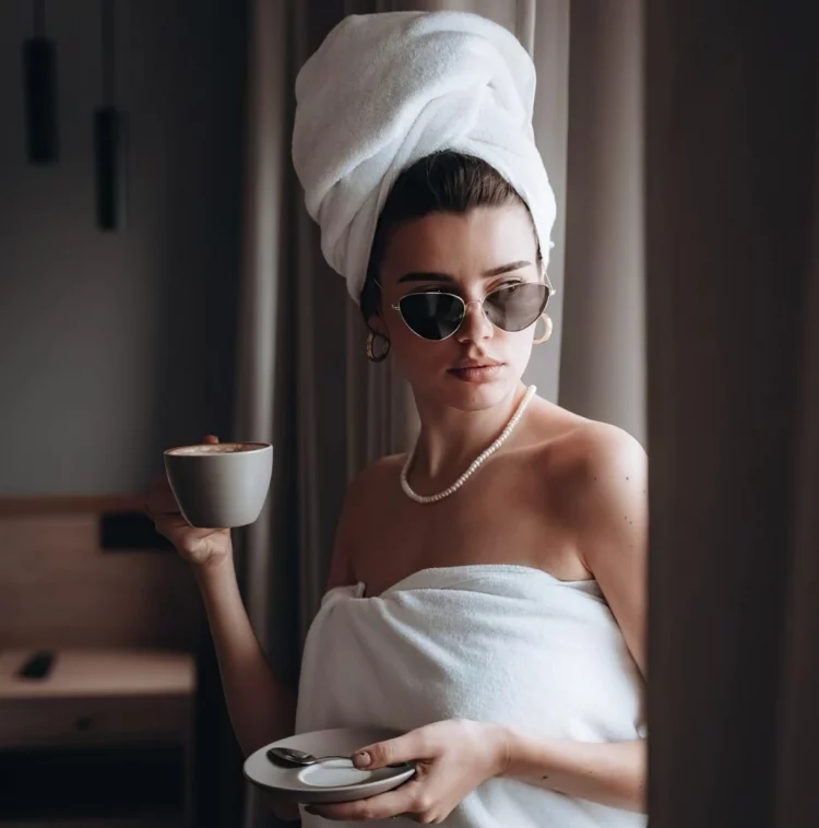 Faut-il se doucher le soir ou est-ce mieux le matin : Qu’en dit la science ?
