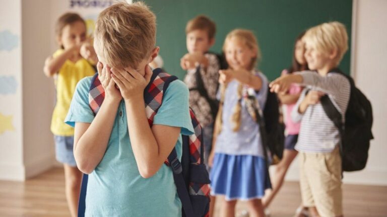 Mon enfant était victime de harcèlement scolaire : comment j’ai réagi