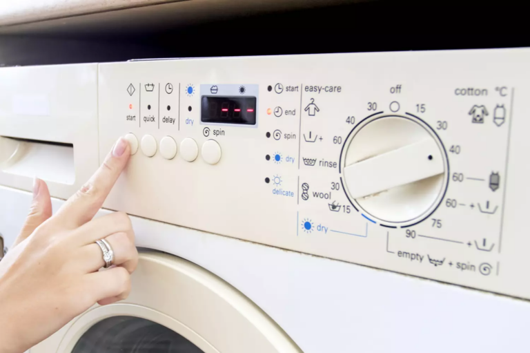 Le programme le plus déconseillé de la machine à laver selon les experts