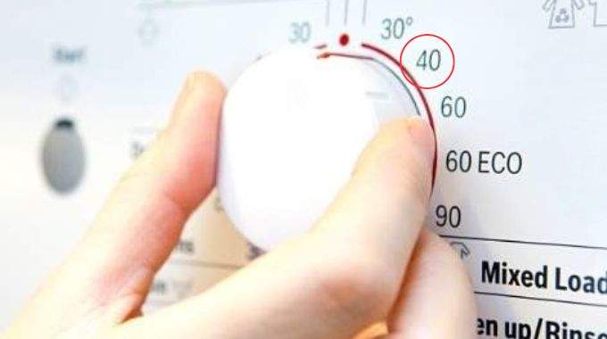 Pourquoi les laveries déconseillent-elles le lavage du linge à 40 °C ?