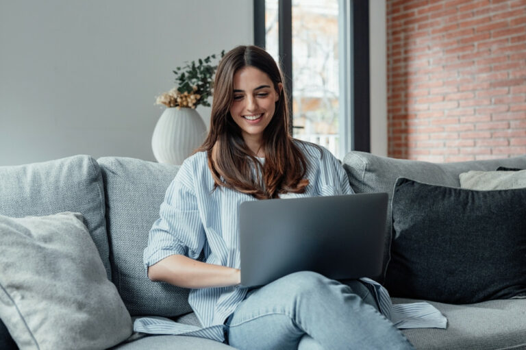 Et si vous étiez trop indépendant pour être en couple ? 3 signes qui ne trompent pas, selon un psy