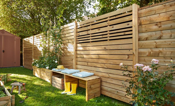 Marre du vis-à-vis ? 20 idées pour clôturer votre jardin