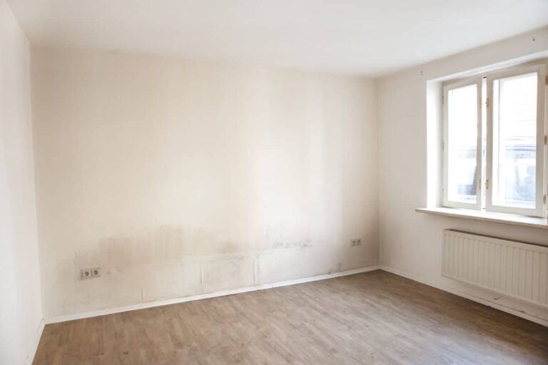 Humidité dans la chambre : les signes qu’il ne faut pas ignorer